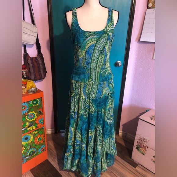 Jones New York Dresses & Skirts - Jones New York Floral/Paisley Dress